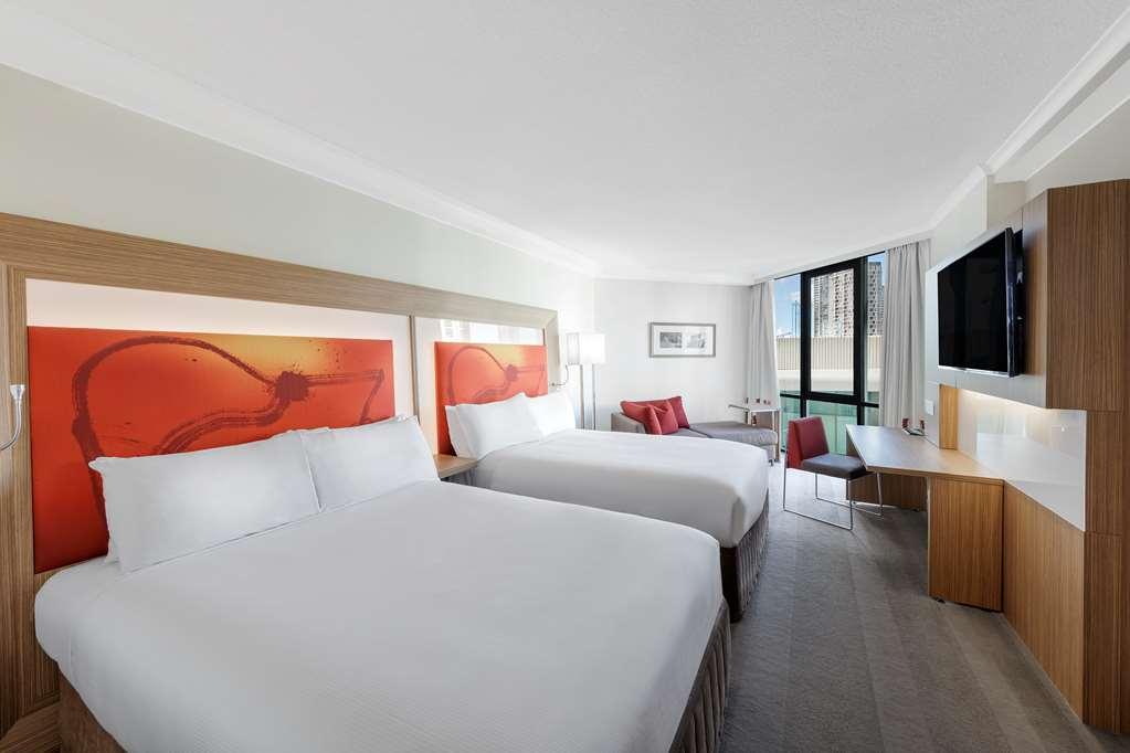 Amora Hotel Brisbane Rom bilde A typical room at the hotel