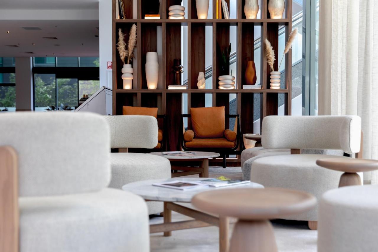 Amora Hotel Brisbane Eksteriør bilde The lobby of the hotel