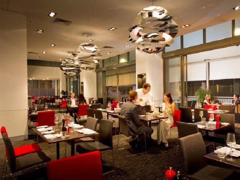 Amora Hotel Brisbane Eksteriør bilde The interior of the restaurant