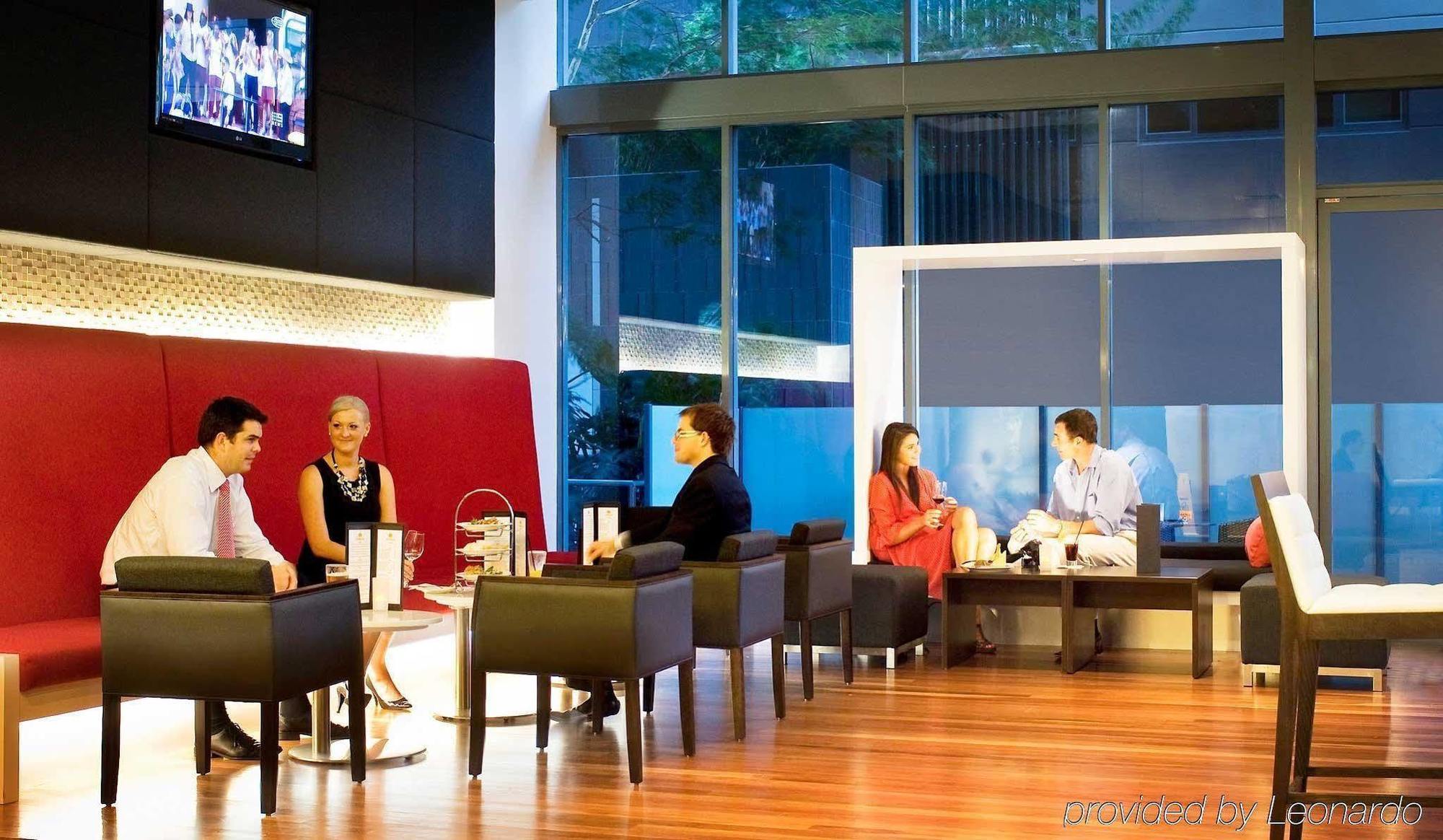 Amora Hotel Brisbane Eksteriør bilde The Royal Orchid Lounge at Suvarnabhumi Airport