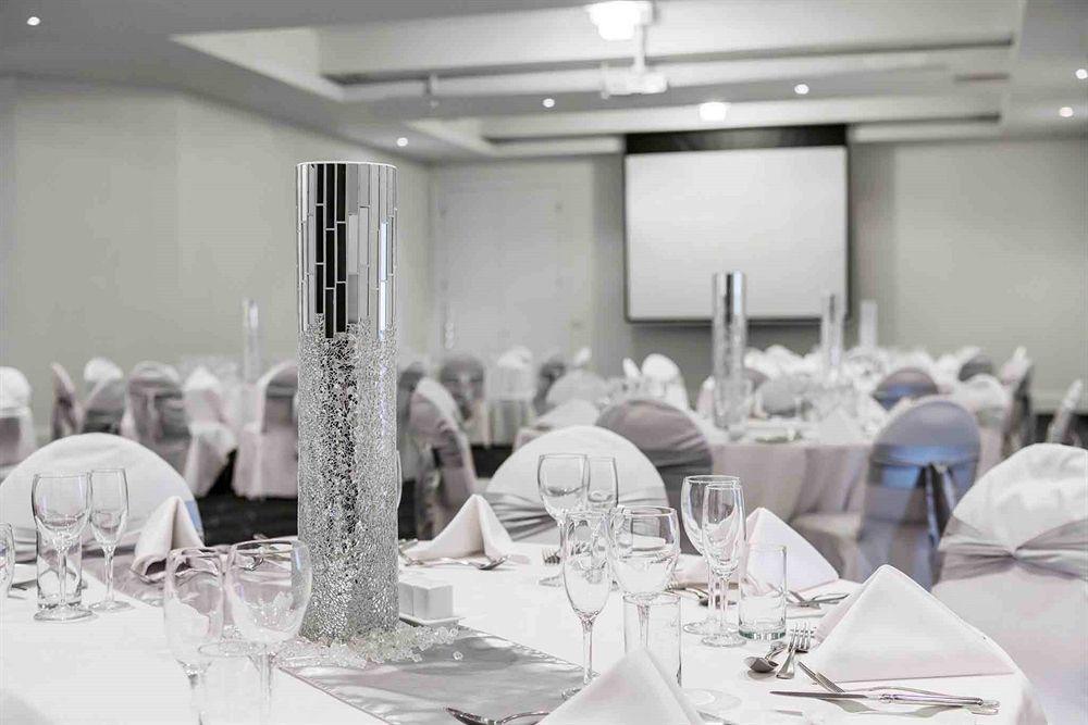 Amora Hotel Brisbane Eksteriør bilde The ballroom at the hotel